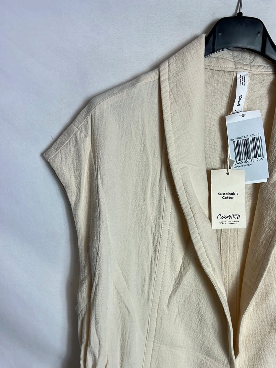 MANGO. Chaleco beige textura. T XS/S - Imagen 4