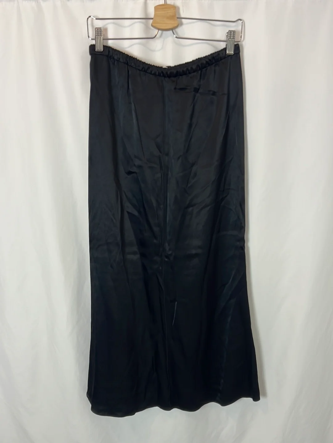 ZARA. Falda larga negra satinada T.s - Imagen 5