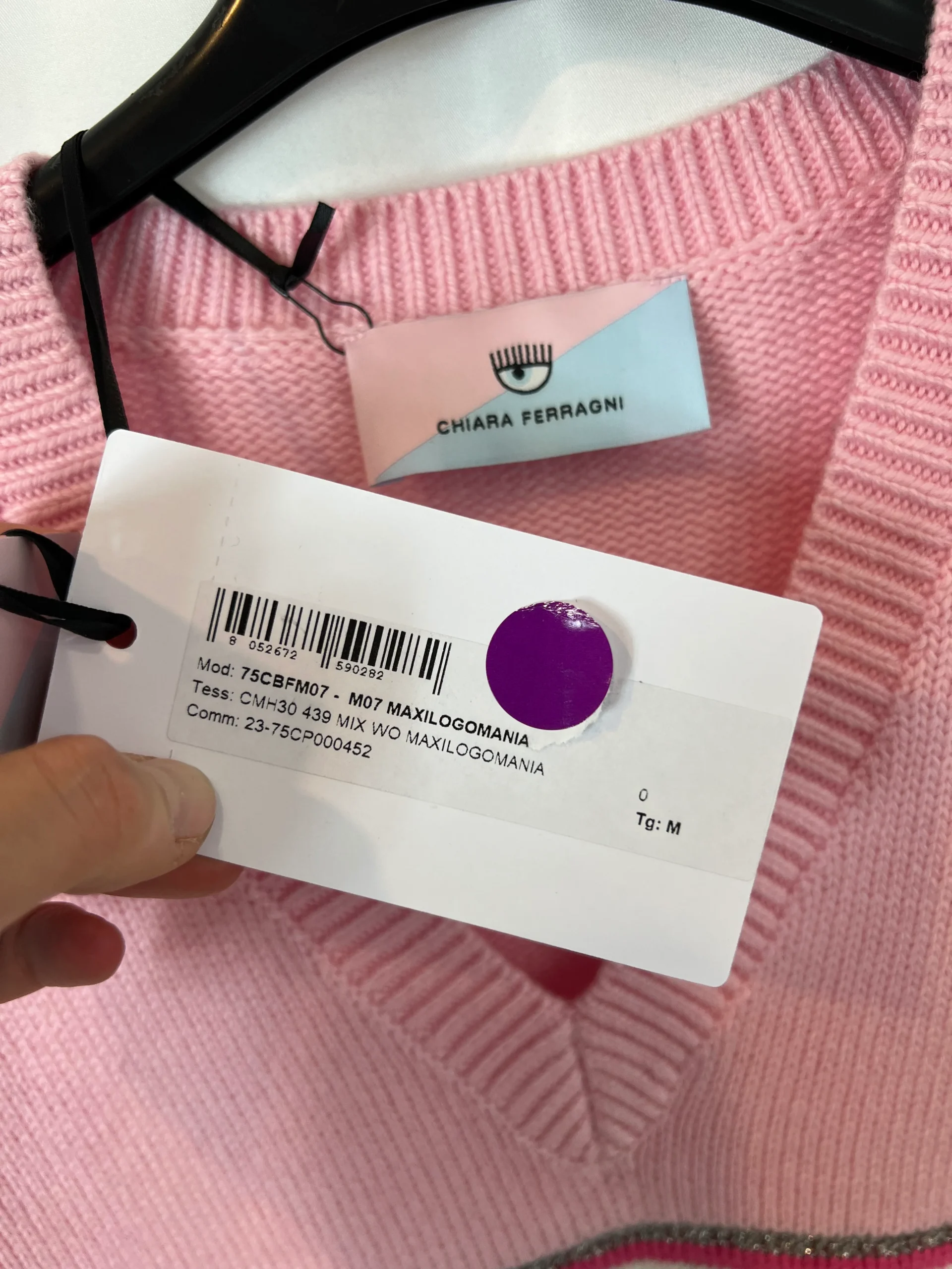 CHIARA FERRAGNI. chaleco rosa ojos T.m - Imagen 4