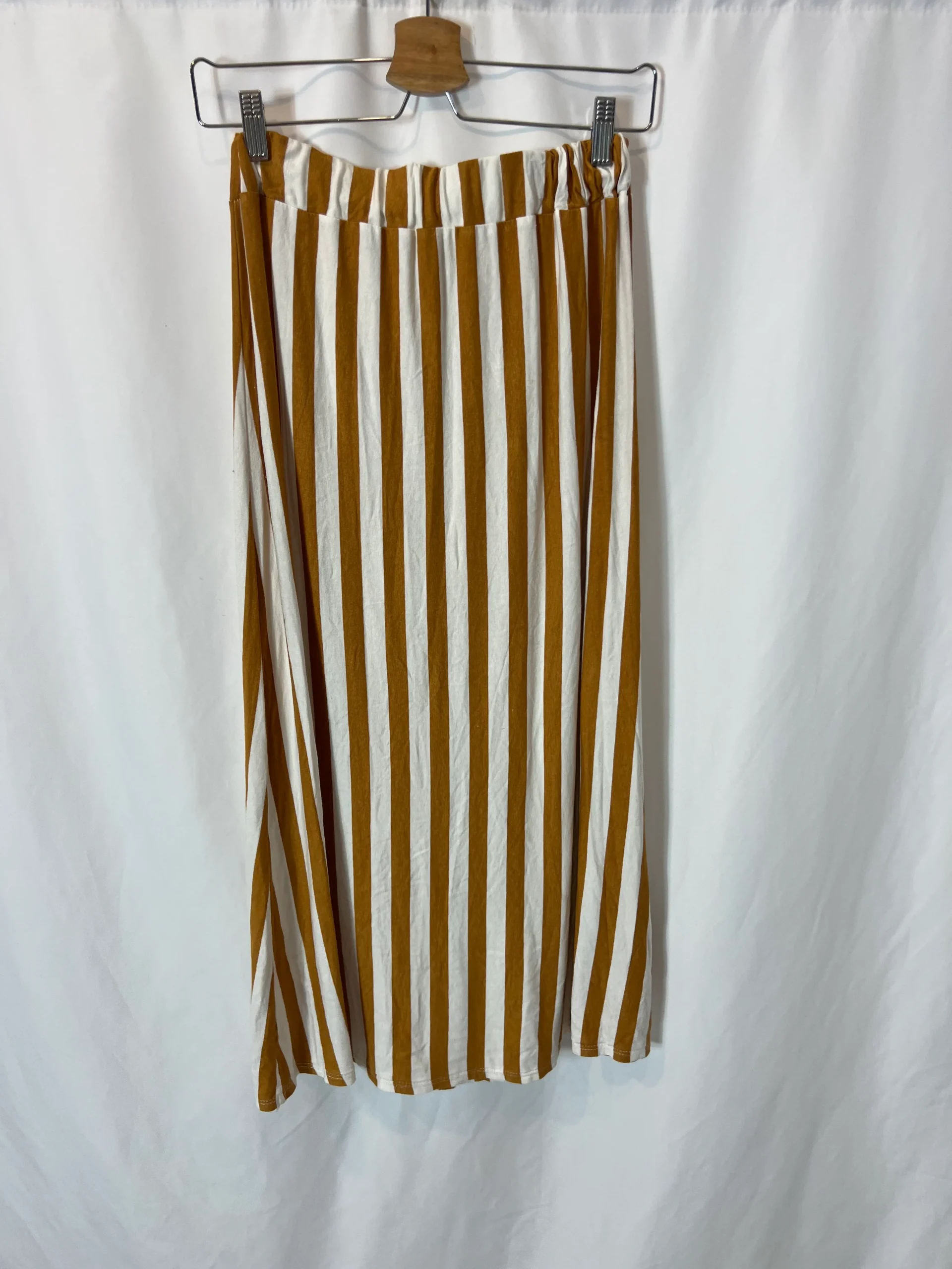 OTRAS. Falda midi fluida rayas. T S - Imagen 3