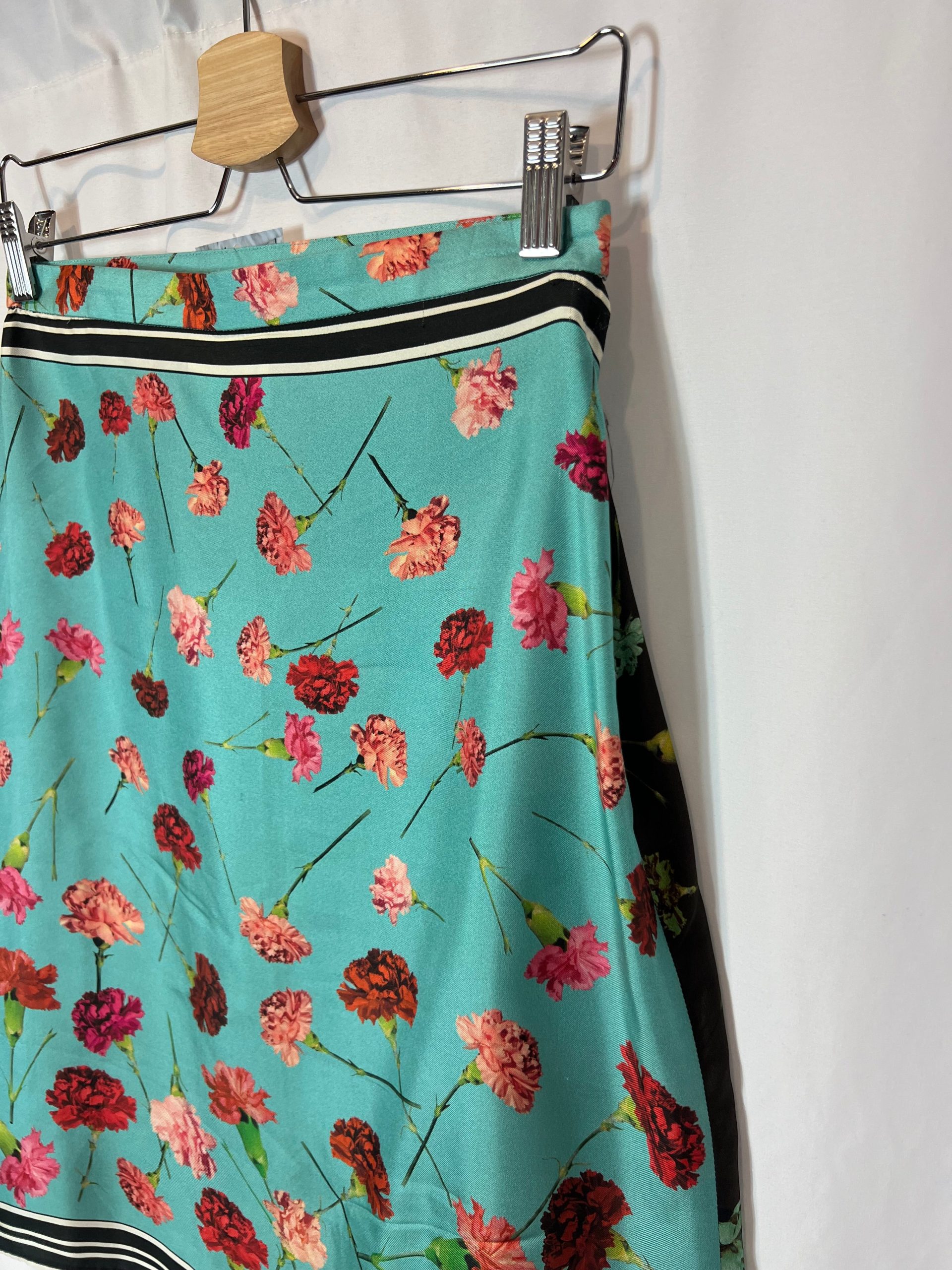 PAUL SMITH. Falda seda flores T.42(36) - Imagen 2