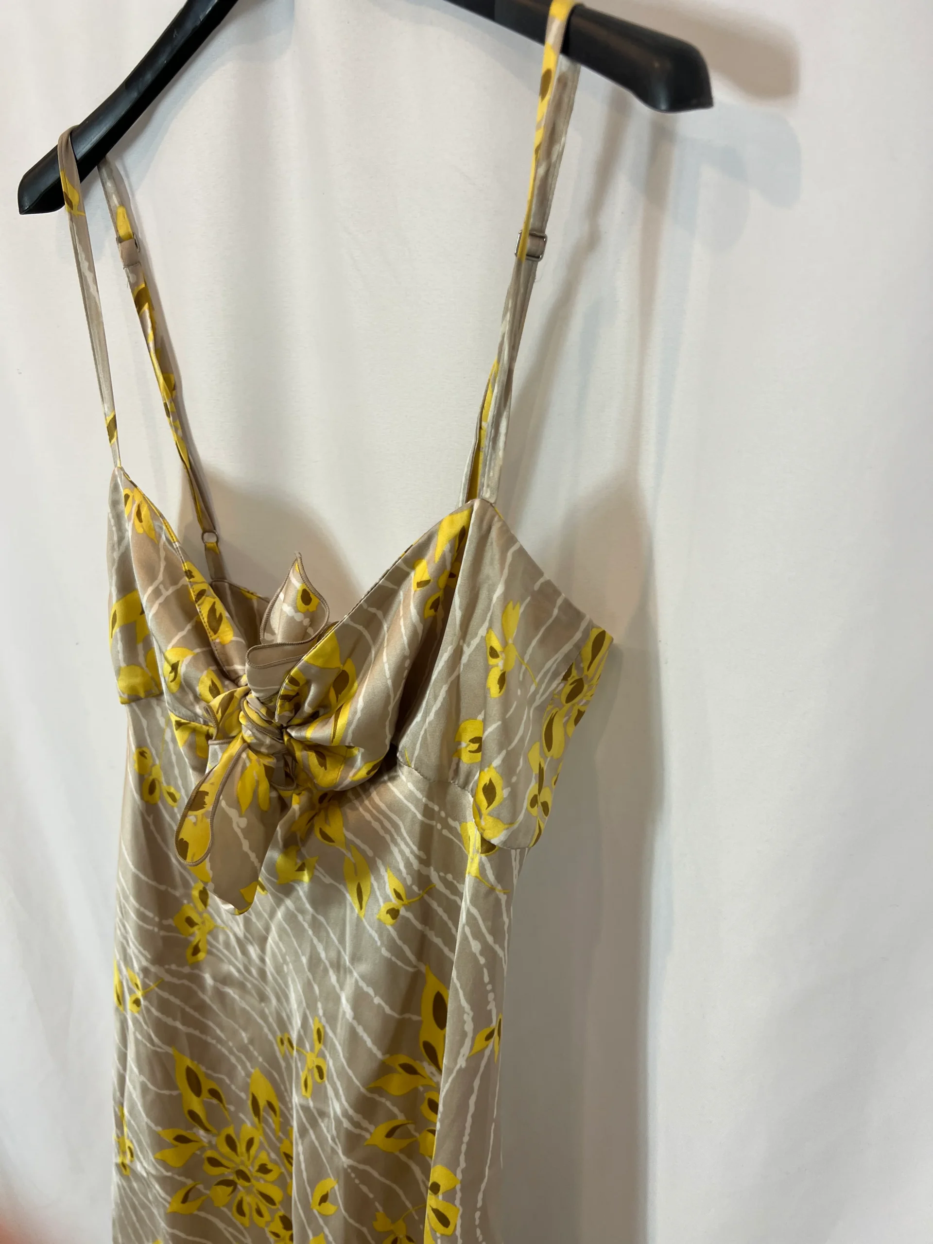 TARA JARMON. Vestido corto seda estampado. T 38 - Imagen 3
