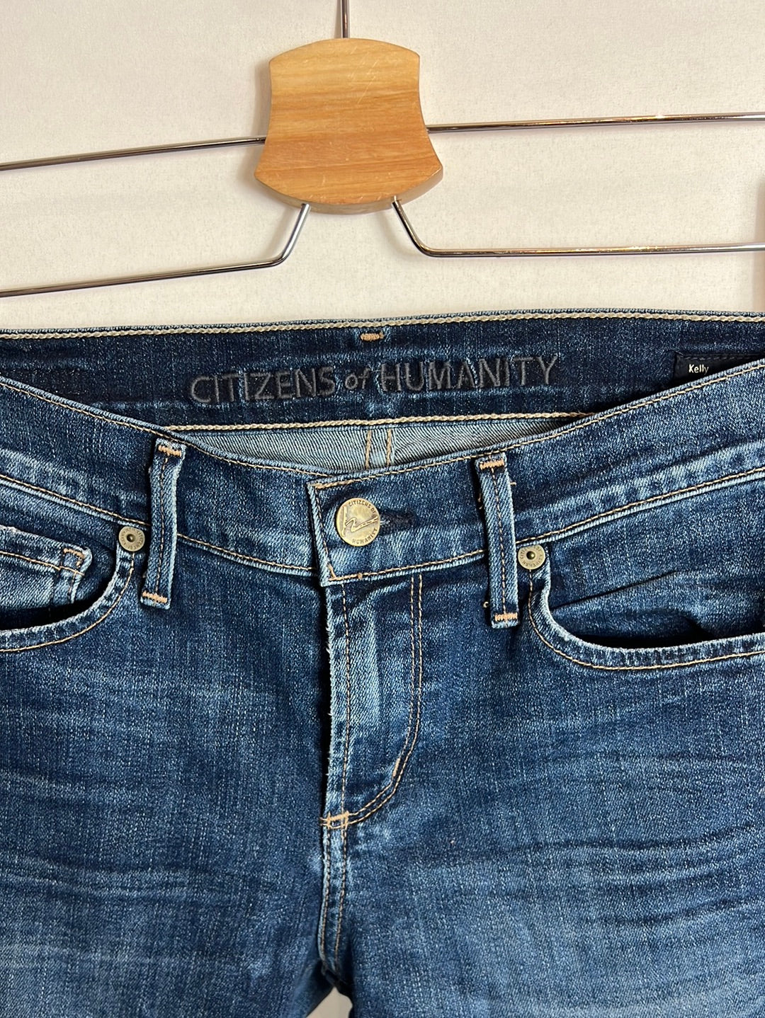CITIZENS OF HUMANITY. Denim cintura media acampanadlo. T 27(36) - Imagen 4