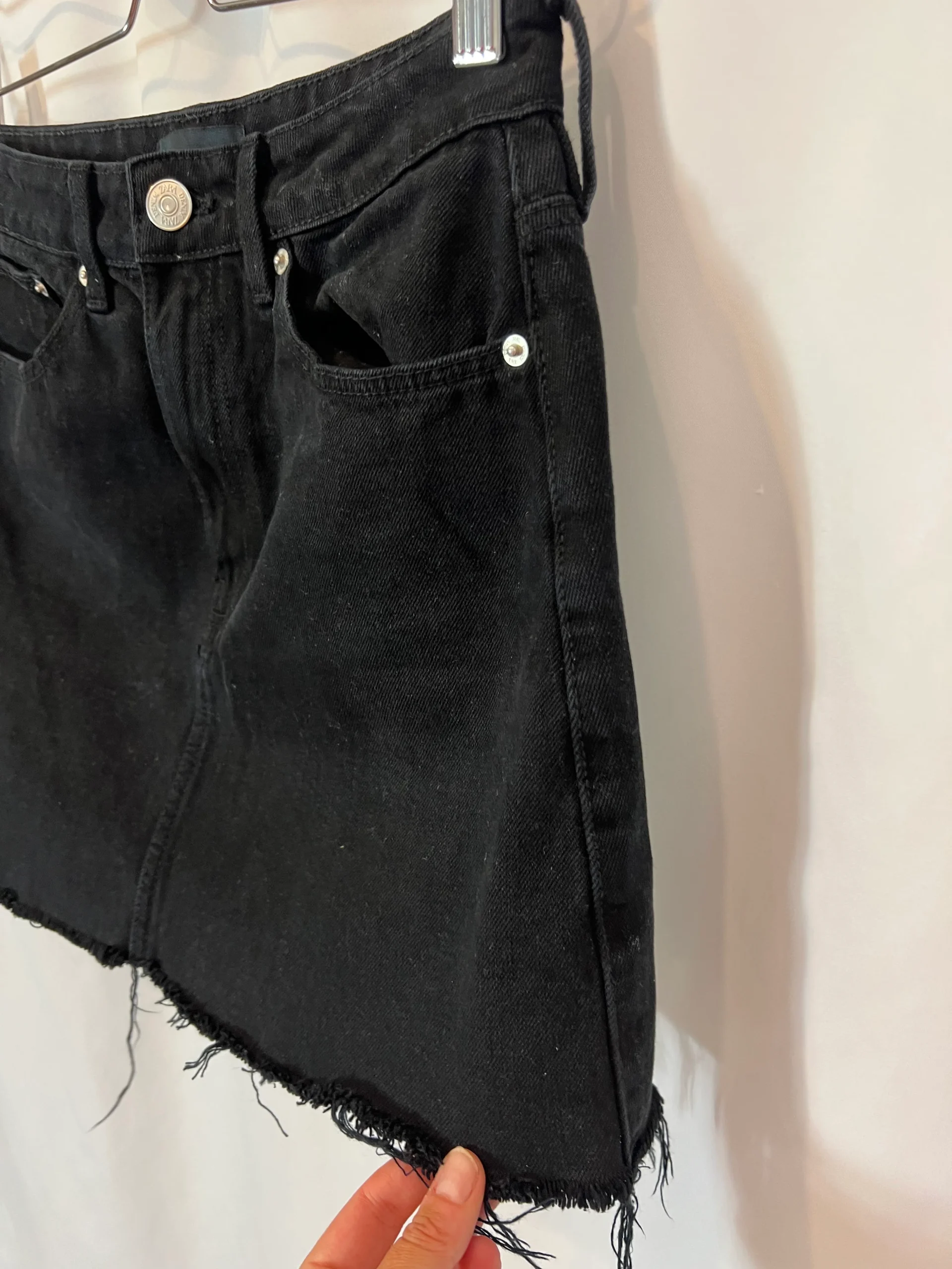ZARA. Falda denim negra. T S - Imagen 2