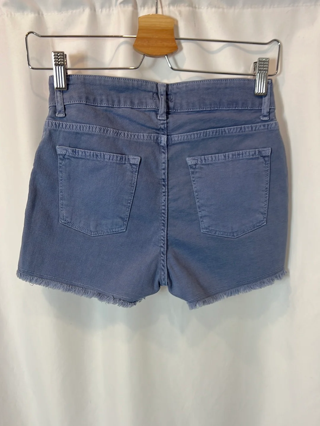 NICOLÍ. Pantalón corto azul botones T.34 - Imagen 5