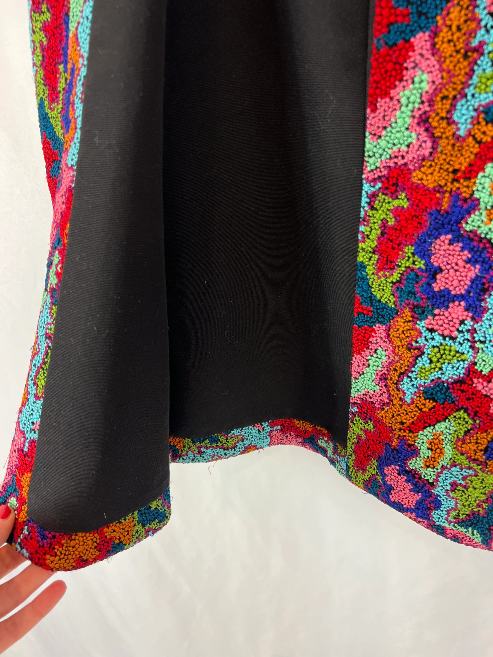 OTRAS. Chaqueta bordada colores. T S/M - Imagen 4