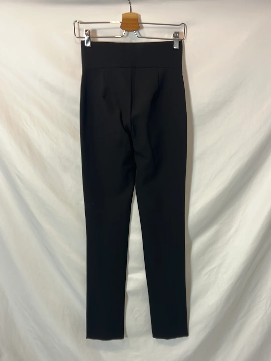 ZARA. Pantalón negro botones T.s - Imagen 5