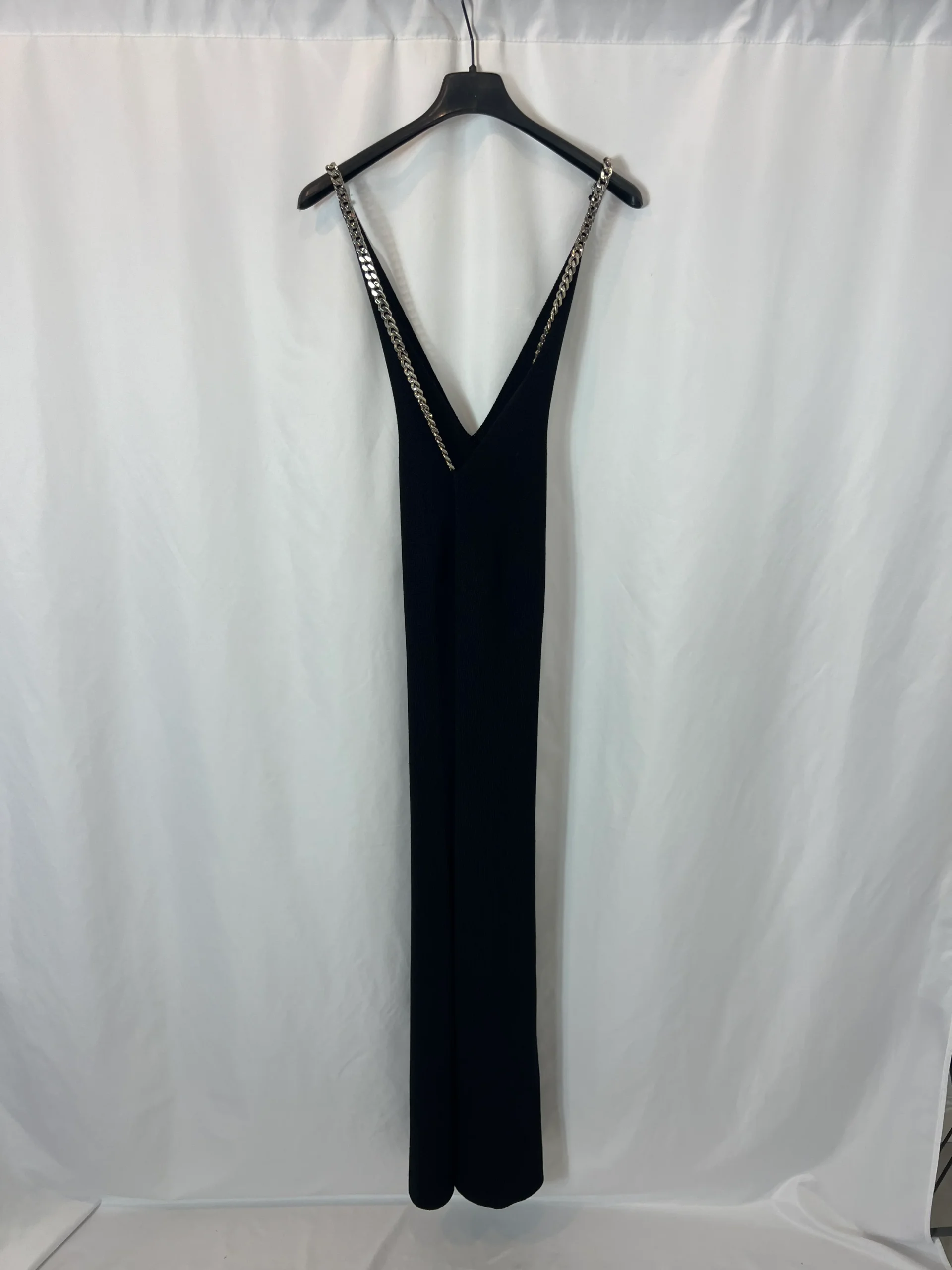 ZARA. Vestido midi negro canalé tirantes cadena. T S - Imagen 5
