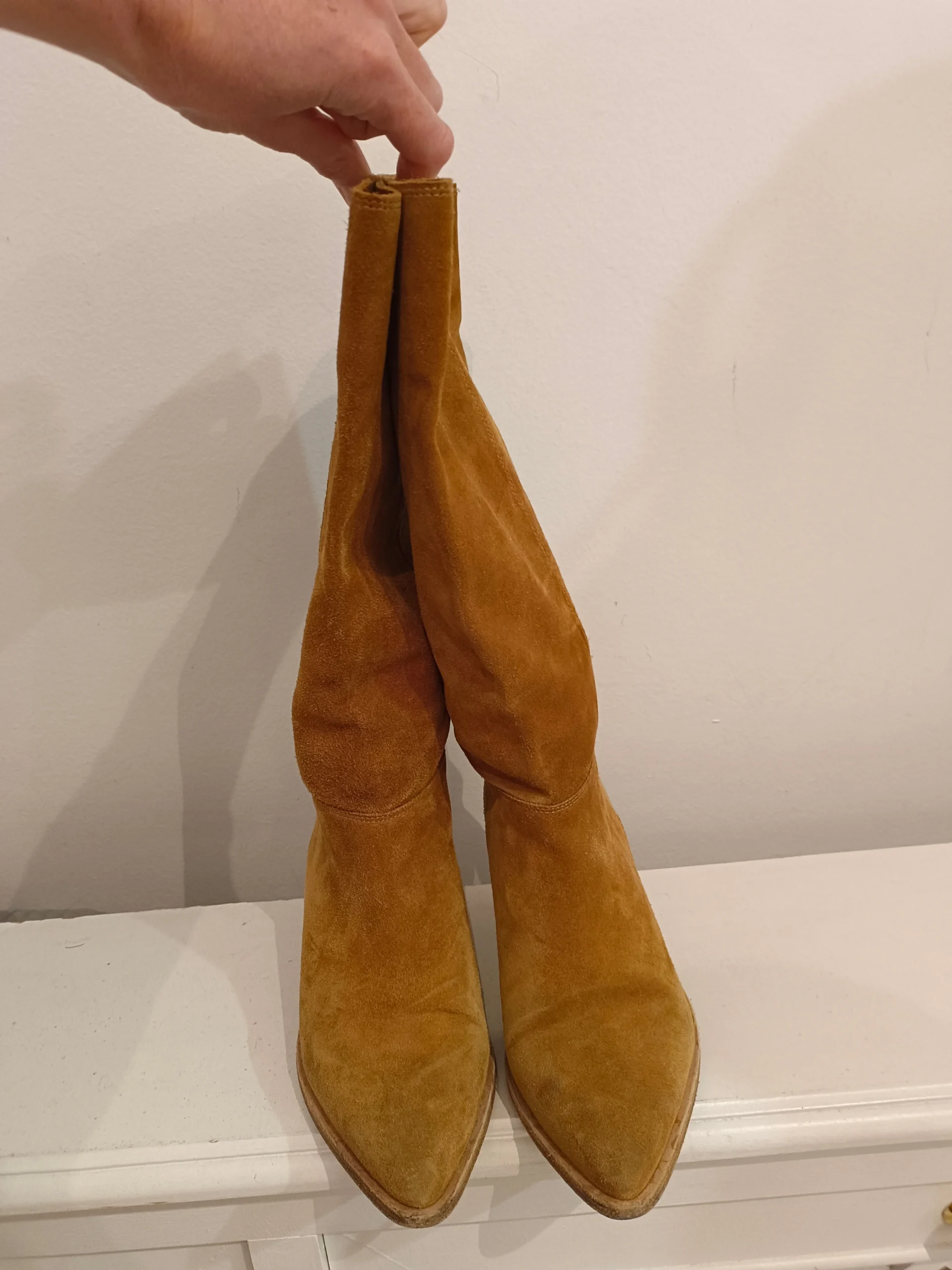 BA&SH. botas camel de piel T.39 - Imagen 3