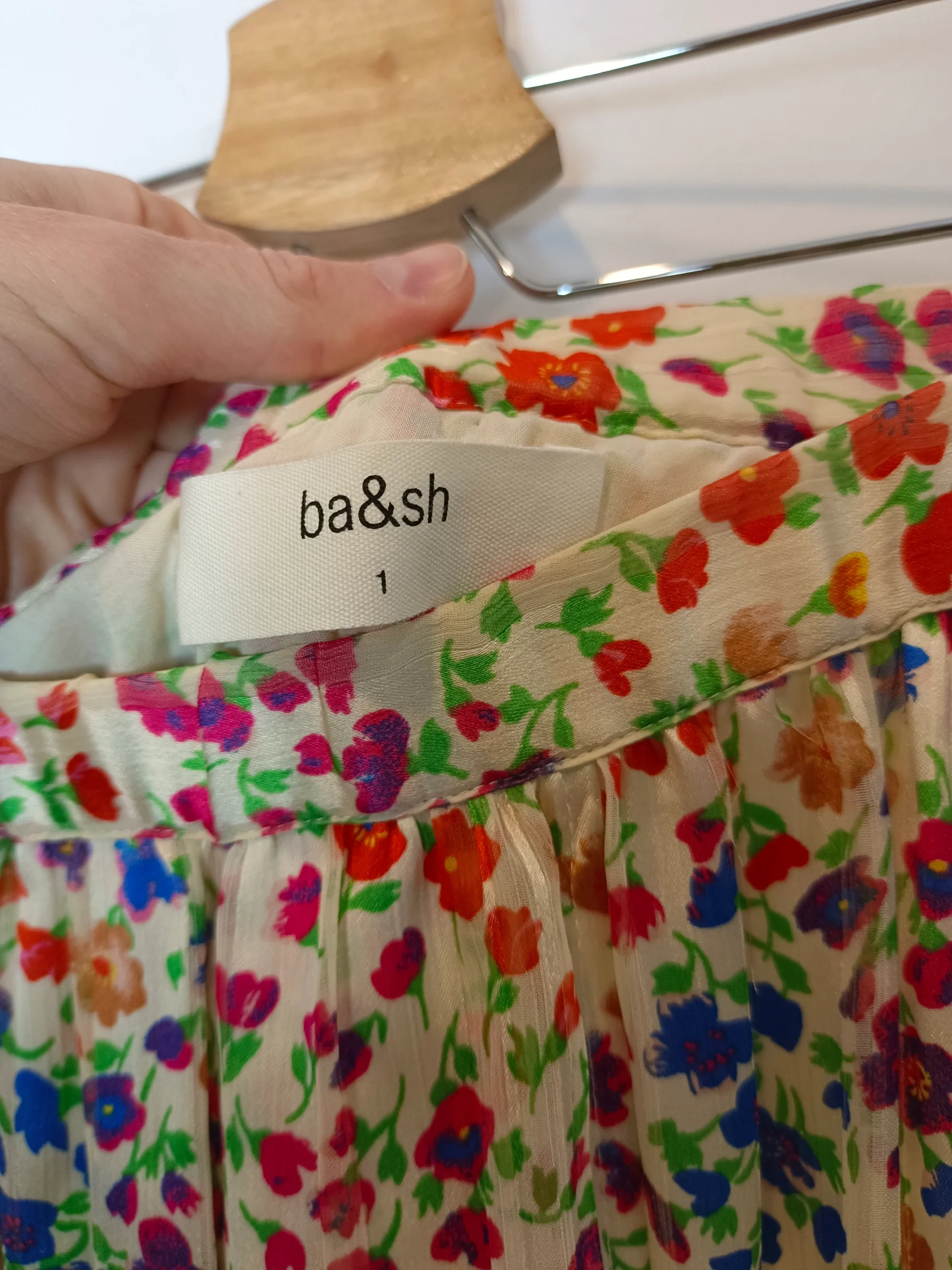 BA&SH. Falda beige flores T.s - Imagen 5