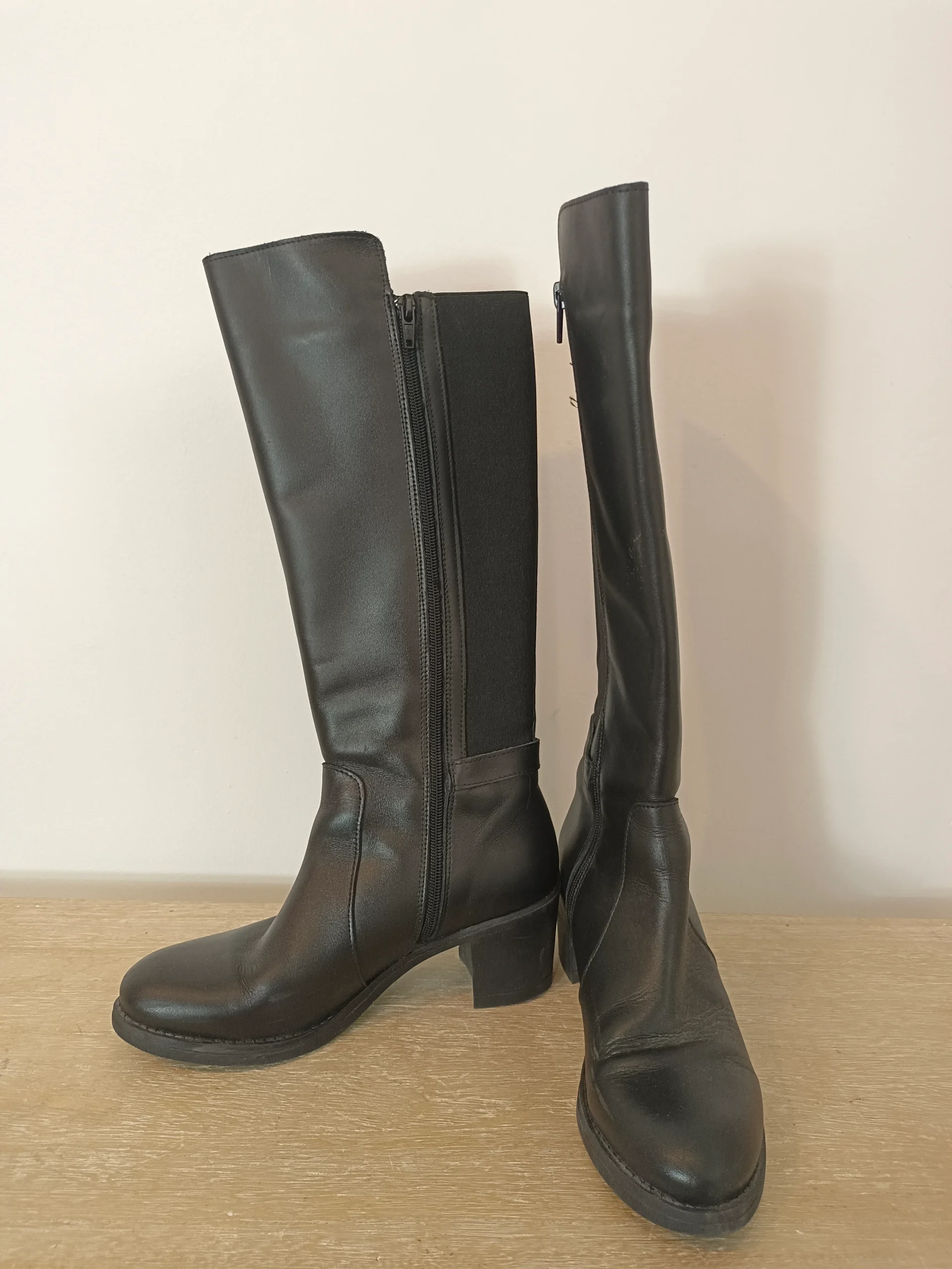 YOKONO. Botas altas doble textura. T 37 - Imagen 3