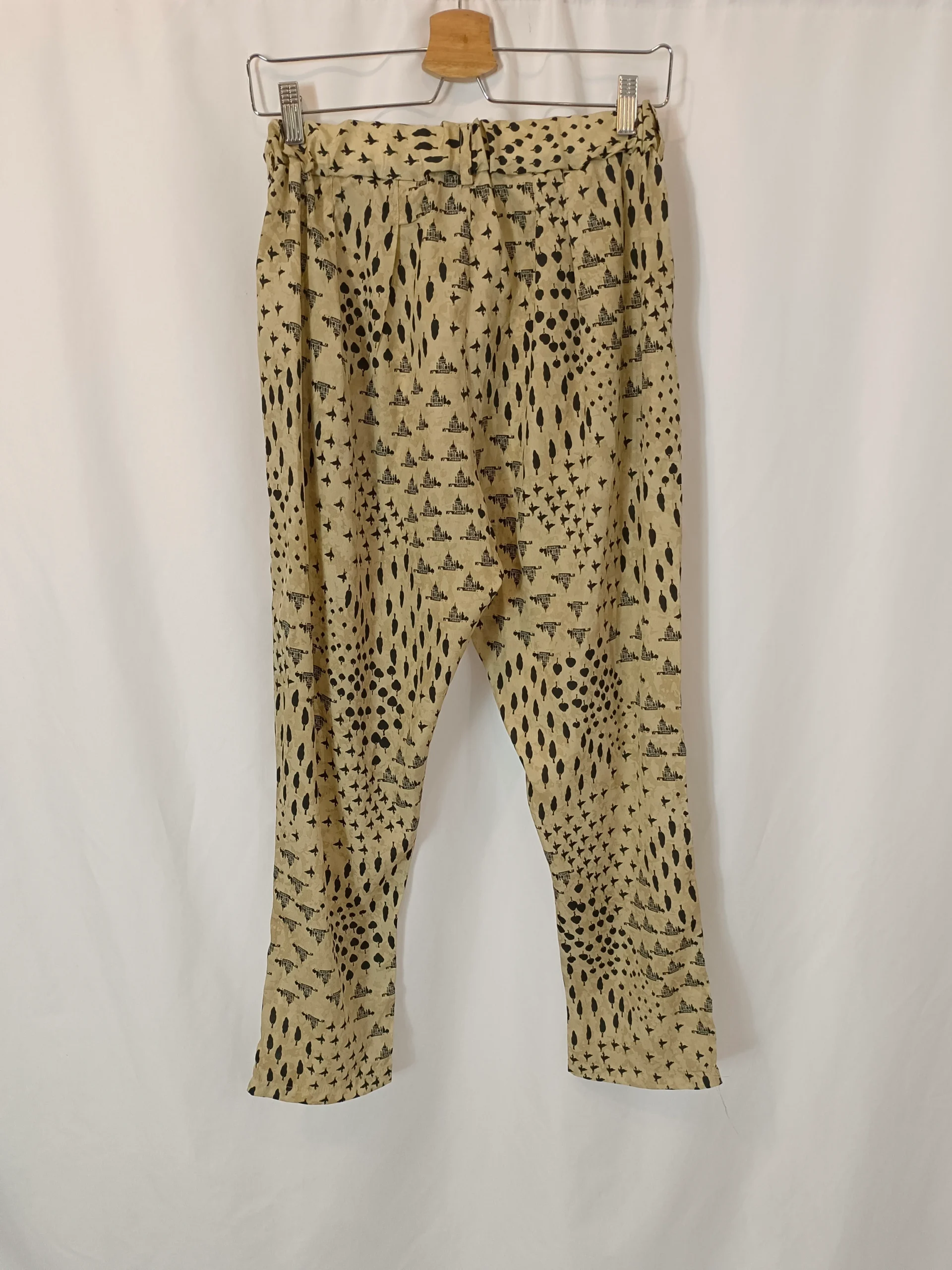 MUSA BY BOHO. Pantalón beige estampado T.s/m - Imagen 4