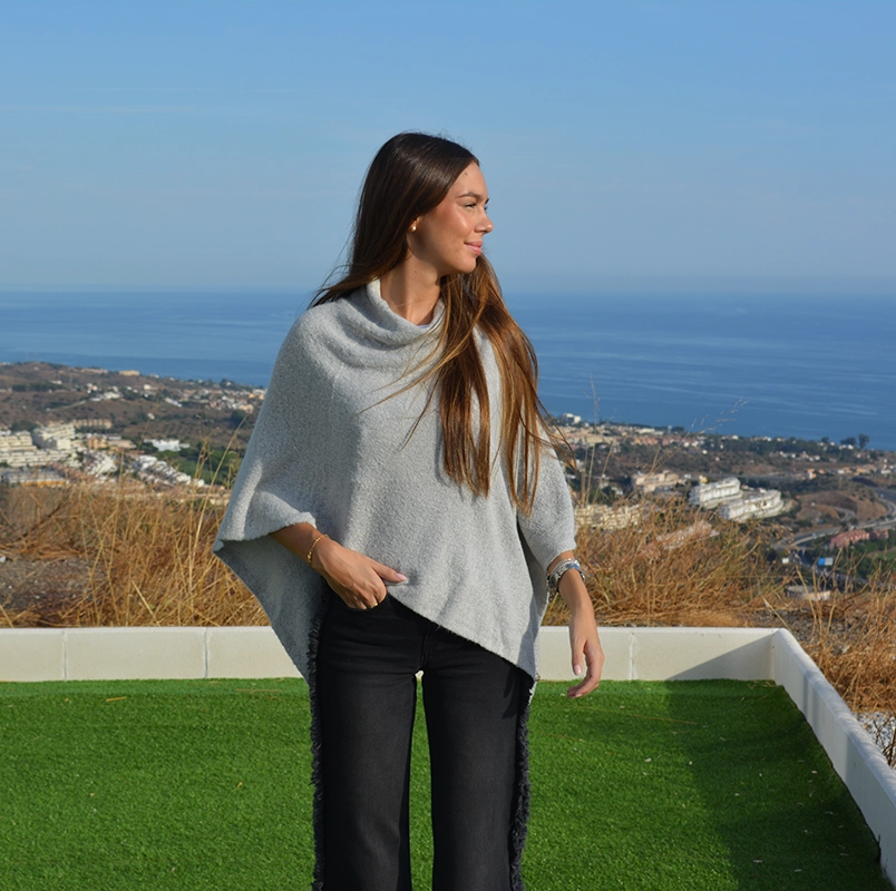 Capa Gris Noelia - Imagen 2