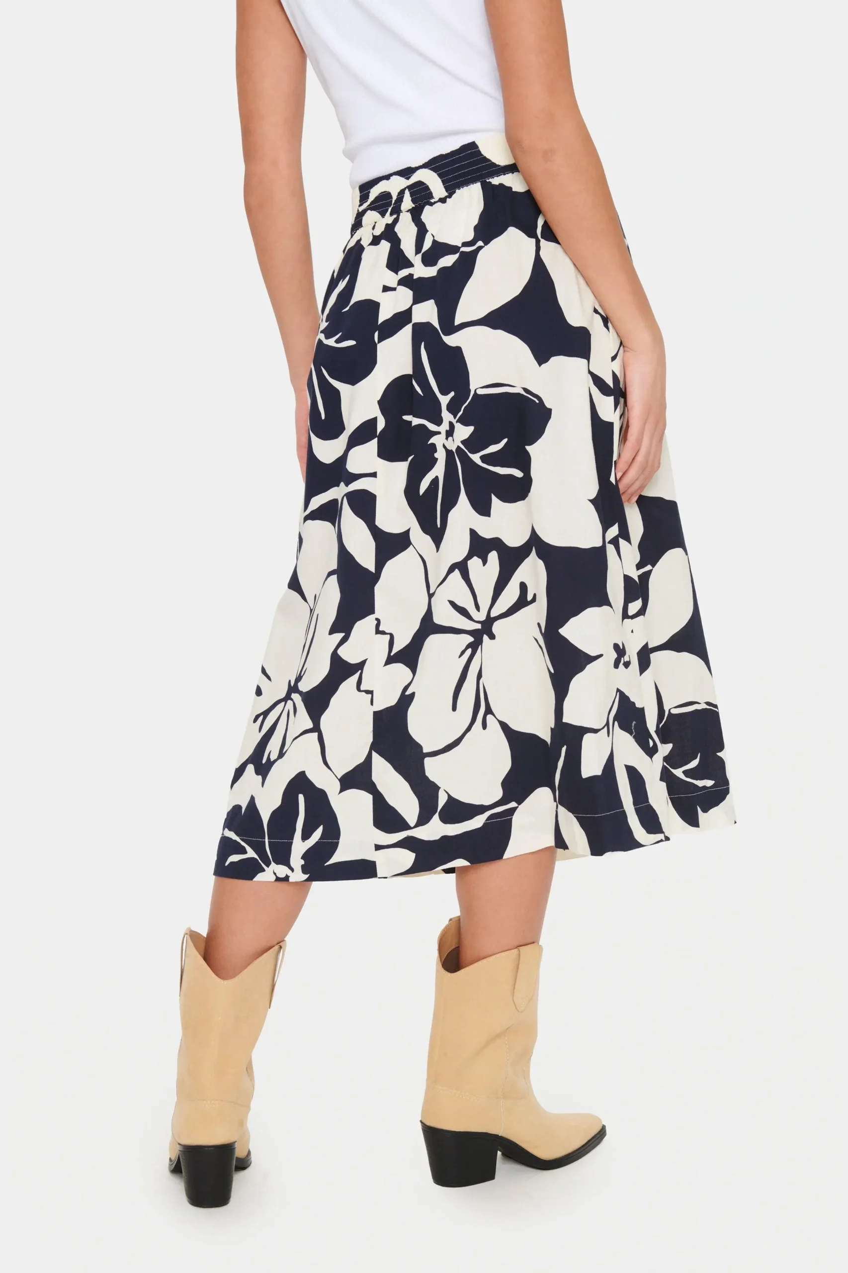 Falda Saint Tropez Ursula Night Sky Resort Floral - Imagen 5