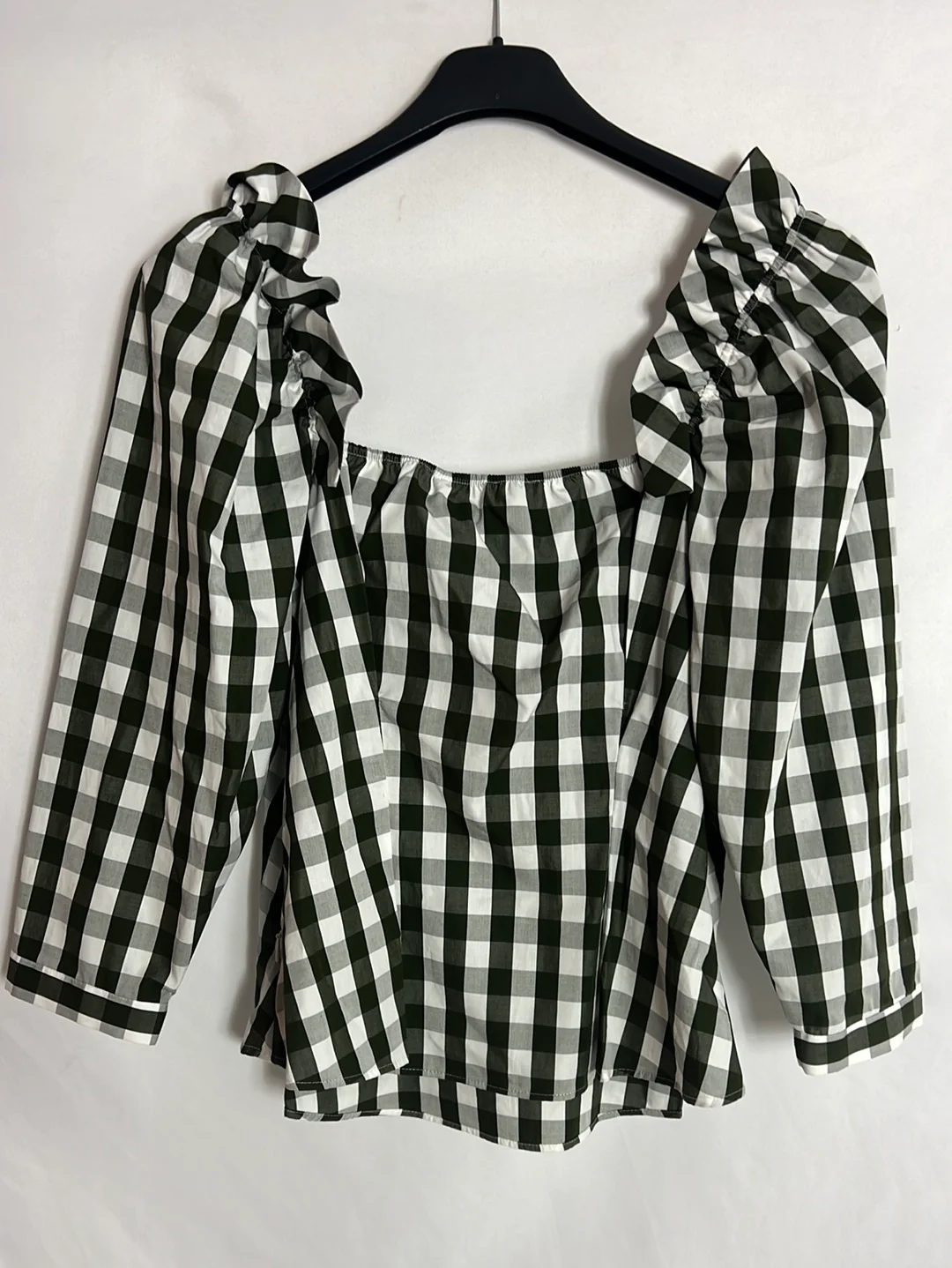 UTERQÜE. Blusa cuadros vichy detalle hombros. T S - Imagen 4