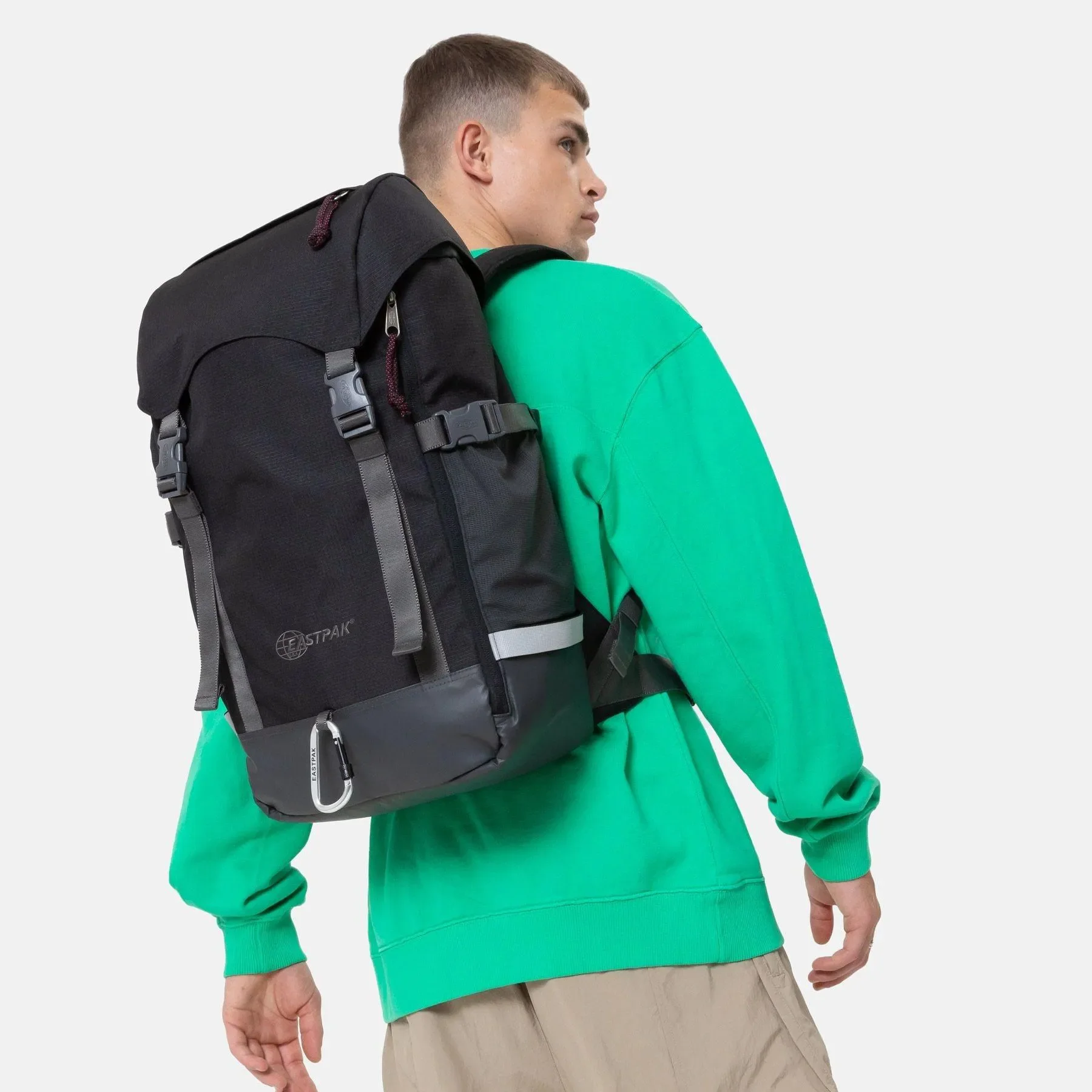 Mochila Eastpak Out Camera Pack Out Black - Imagen 2