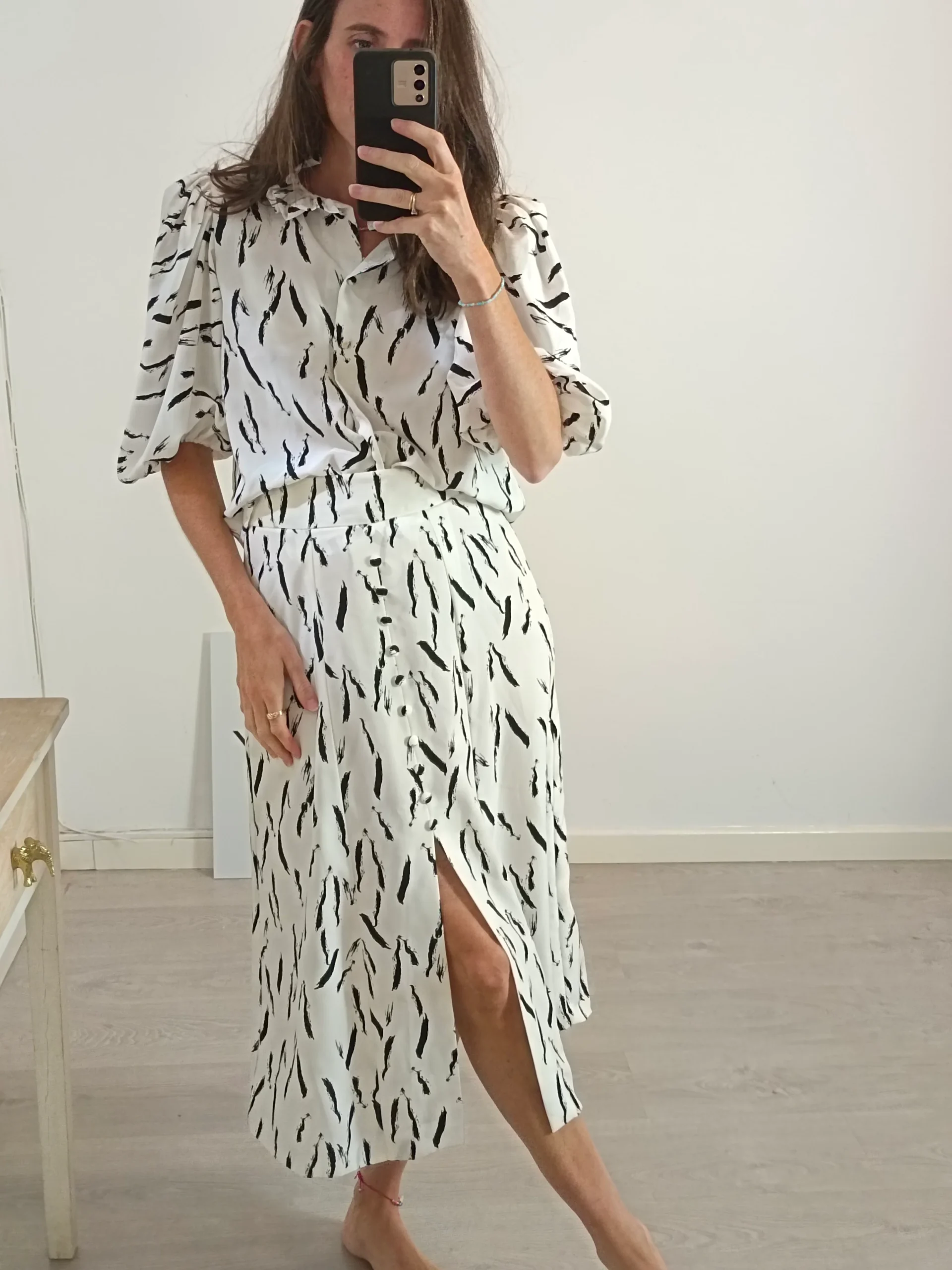 SANDRA ROSA. Total look falda y top T.s/m