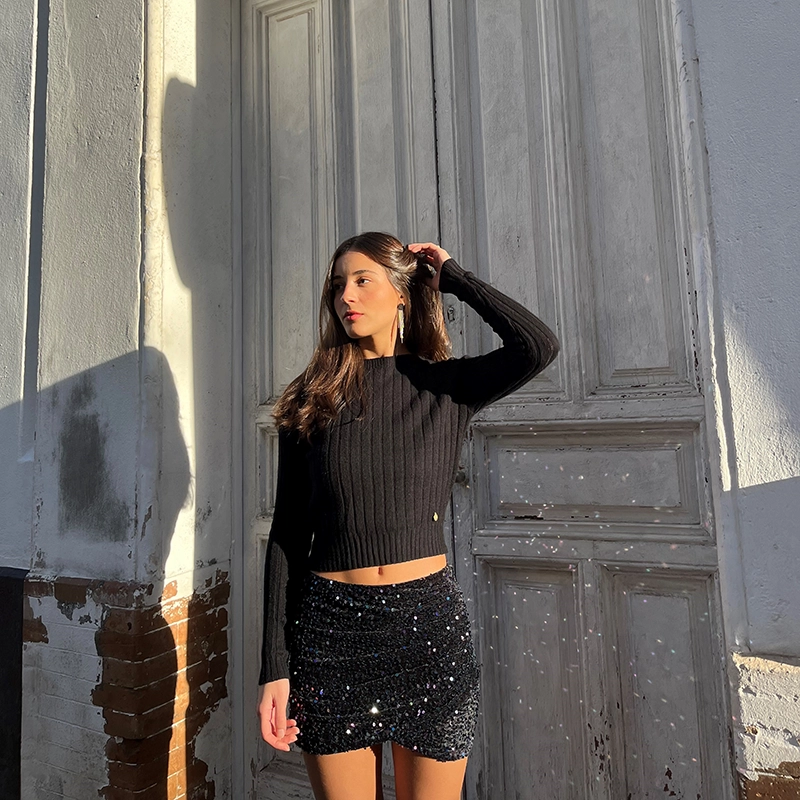 TOP CANALE NEGRO CLOE - Imagen 3